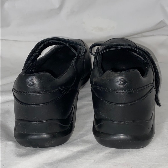 Aravon Black Leather Comfort Flats Wide Sz 10EE - Picture 6 of 8